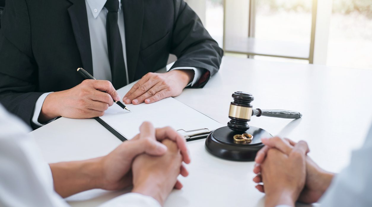 Which qualities to look for in a domestic violence lawyer?