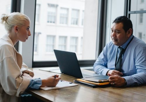 How EB1 Visa Attorneys Help Applicants Qualify for Employment-Based Immigration